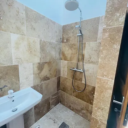 Chateau Chatillon * Saint-Sulpice-et-Cameyrac