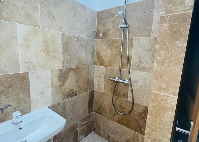 Chateau Chatillon * Saint-Sulpice-et-Cameyrac