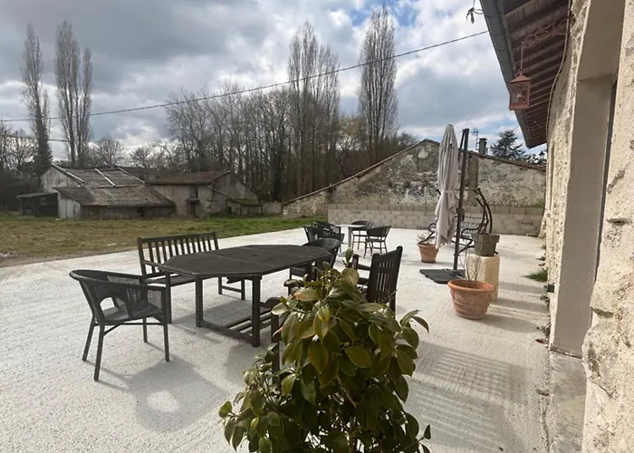 Chateau Chatillon فندق *